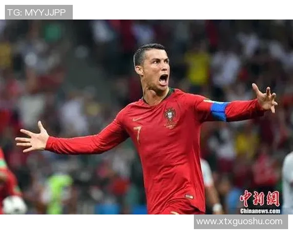 内敛足球巨星的成长历程与场内外的独特魅力解析